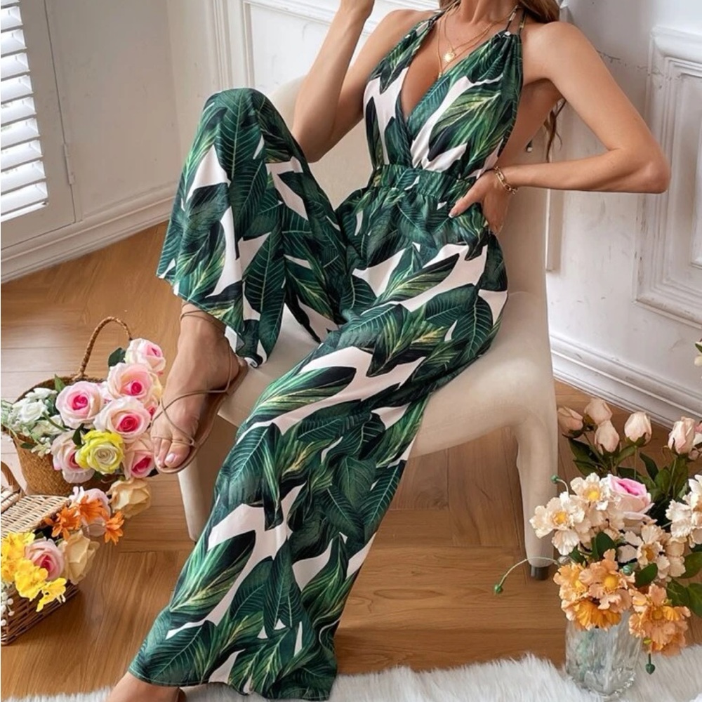 Wide leg Jumpsuit
